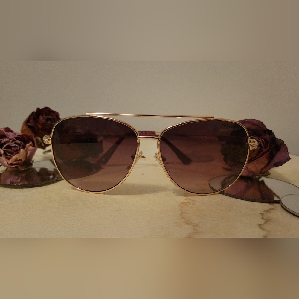 Tommy Hilfiger Siobhan WM OL415, Gold W/ Rhinestones, Women’s Aviator Sunglasses